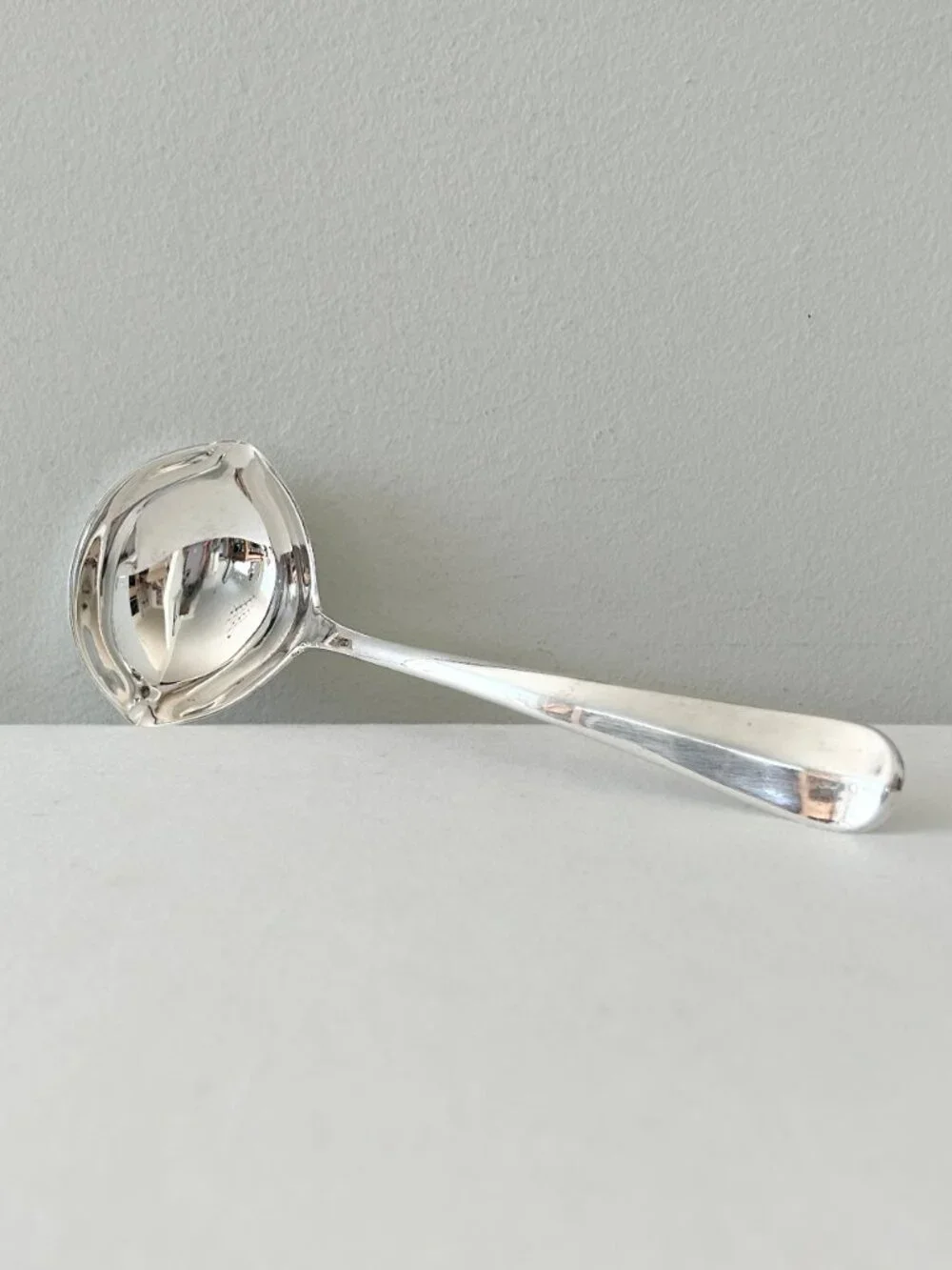 2 Vtg Silver Plated Gravy Ladle Spoon Pouring Spout Rogers Bro Royal Manor Italy